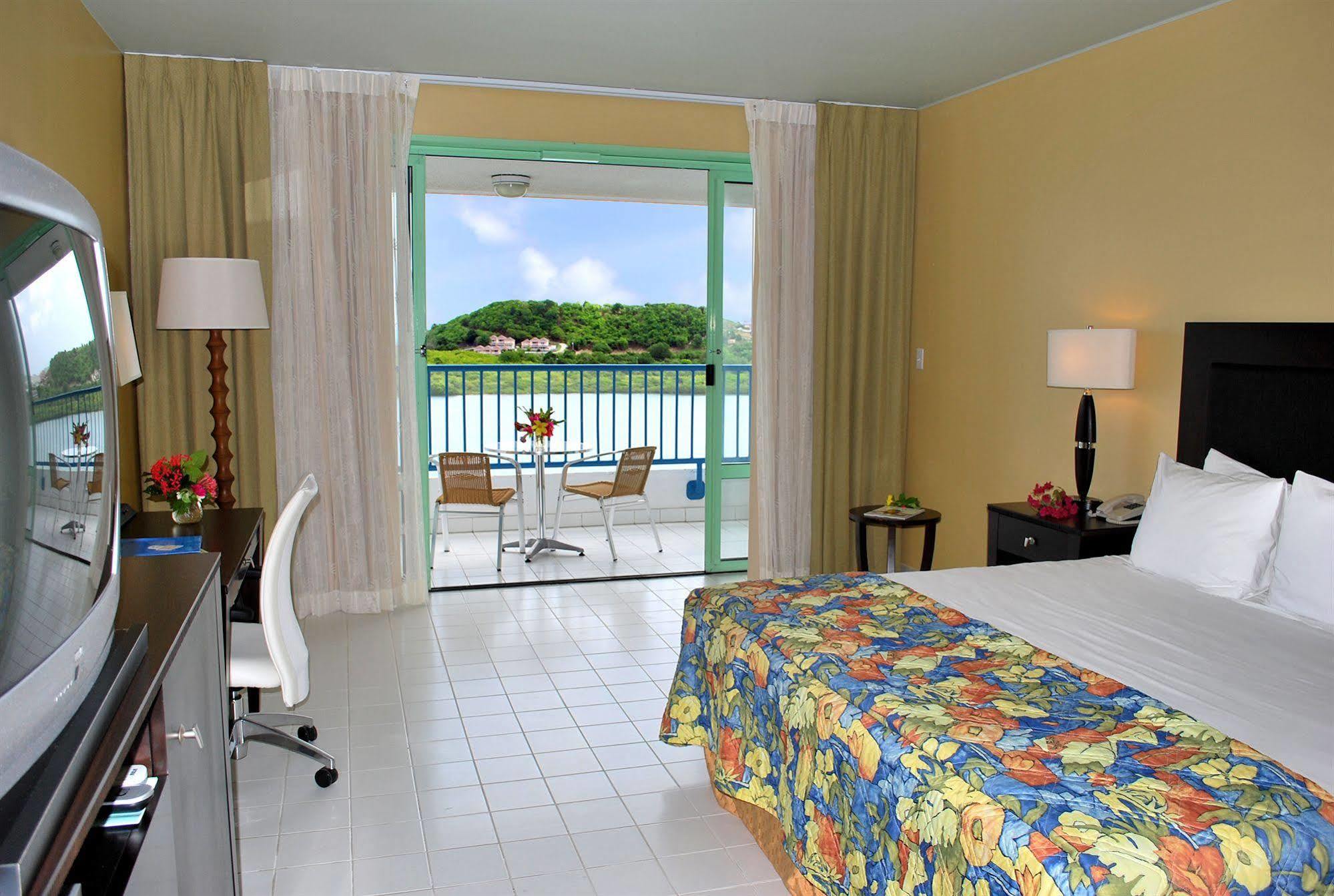 Grand Royal Antiguan Beach Resort Five Islands Village الغرفة الصورة